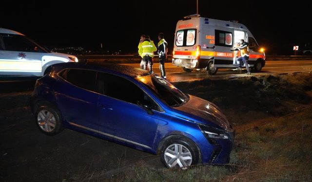 Kontrolden çıkan otomobil şarampole devrildi, sürücü kayıplara karıştı