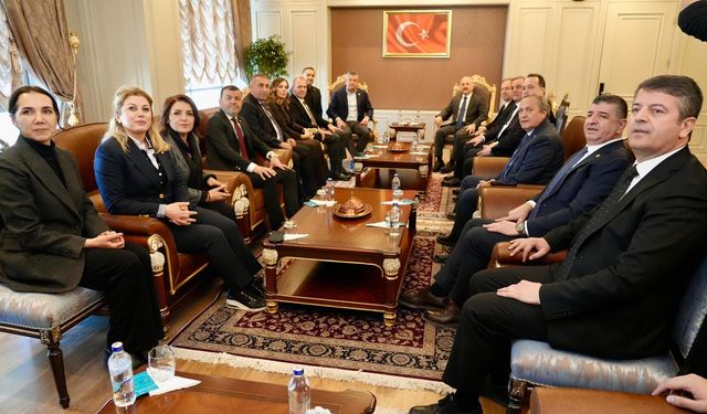 Başkan Çavuşoğlu depremin yıl dönümünde Adıyaman’da