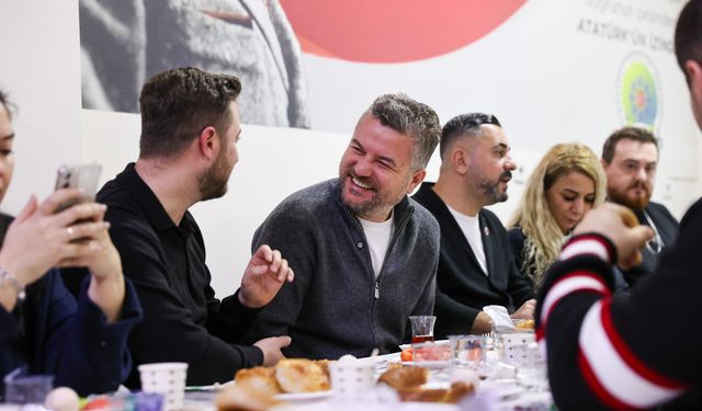 Başkan Duman Buca’da sahur sofrasında