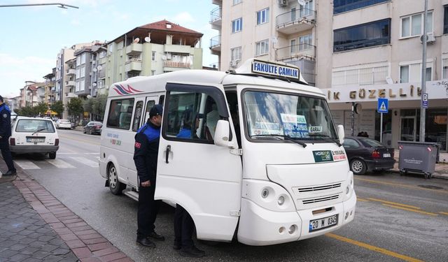 Denizli Büyükşehir Zabıtası minibüsleri denetledi!