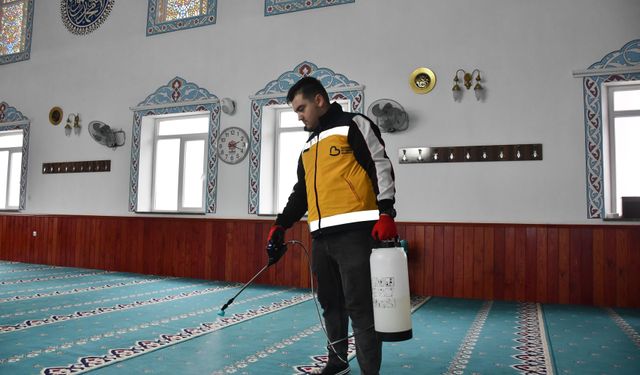 Balıkesir'den Camilerde gül kokulu temizlik