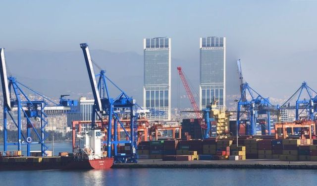 Şubat ayında İzmir’in ihracatı düşüş gösterdi
