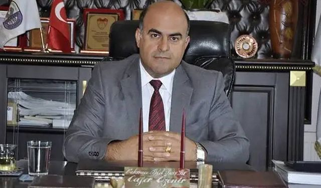 Eski Belediye Başkanı Cafer Özenir Oğlu Tarafından Öldürüldü