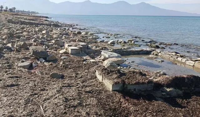 Kuşadası’nda fırtına tarihi kalıntıları ortaya çıkardı