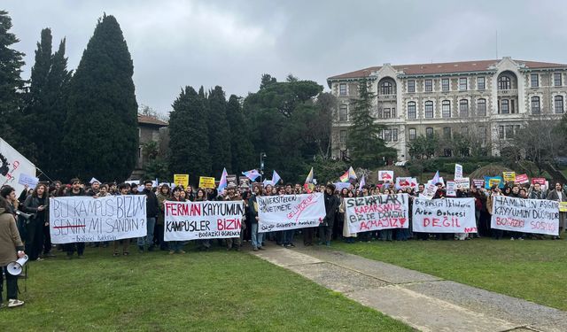 Boğaziçi Üniversitesi’nde Protestoya Polis Müdahalesi