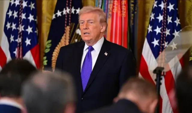 Trump: "İran liderliği hızlı bir şekilde yok oluyor"