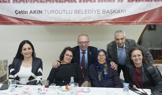 Turgutlu Belediyesinden birlik ve beraberlik iftarları