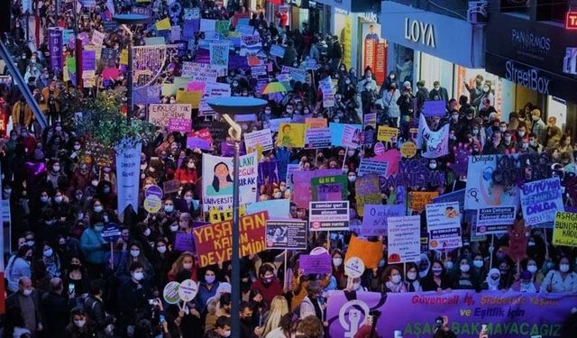 8 Mart’ta İstanbul’da bazı yollar trafiğe kapatılacak