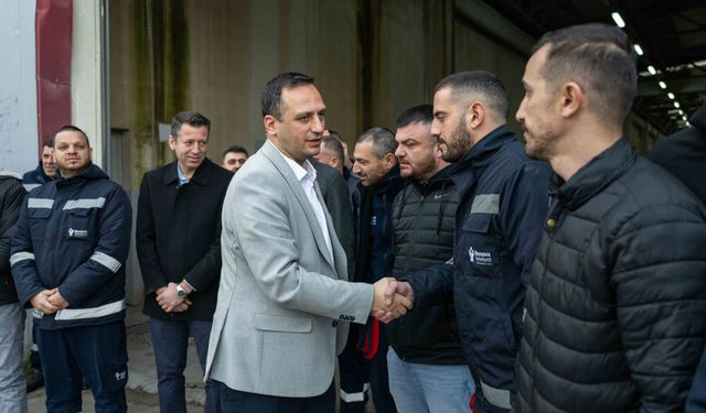 Başkan Ömer Eşki mesai arkadaşlarıyla bayramlaştı