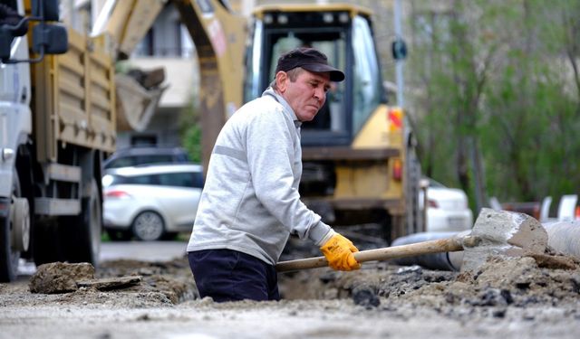 Altyapının ardından üstyapı çalışmaları başladı