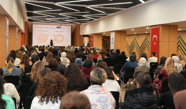 Denizli’de kadın personele farkındalık eğitimi