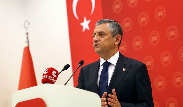 Özel'den ilk tepki: "Dimdik ayaktayız..!"