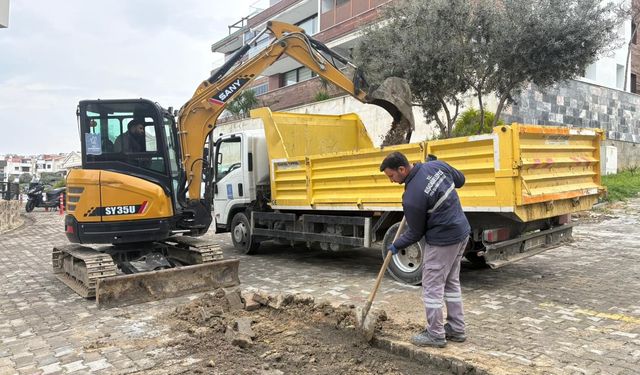 Kuşadası’nda yol çalışmaları hız kesmiyor