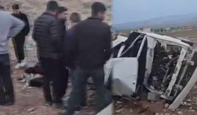 Siirt’te otomobil şarampole devrildi: 1’i bebek 3 yaralı