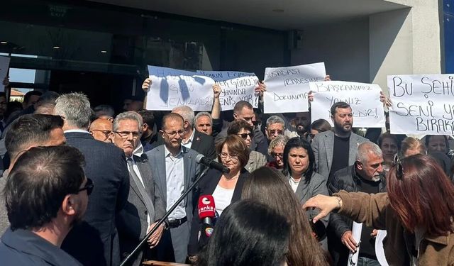 Aydın'lı CHP'liler Kuşadası'na koştu