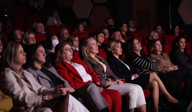 Merkezefendi 8 Mart'a özel anlamlı etkinlikler düzenlendi