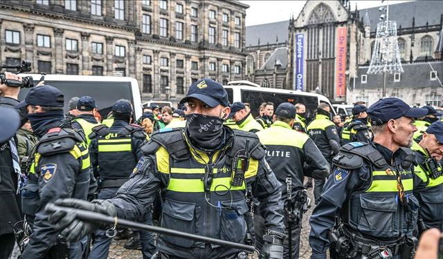 Hollanda’da Yahudi okulunda patlama