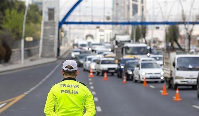 Uğur Mumcu Caddesi’nde geceleri trafik duracak