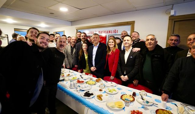 Baba ocağında bayram kahvaltısı