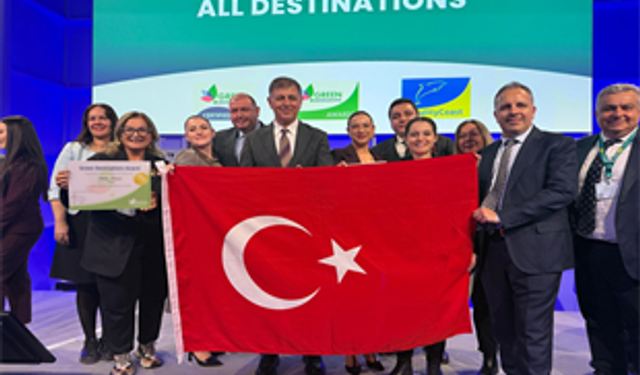 İzmir turizmde iddiasını büyütüyor