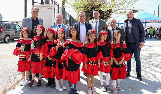 Başkan Anıl Yetişkin Dünya Romanlar Günü etkinliğine katıldı