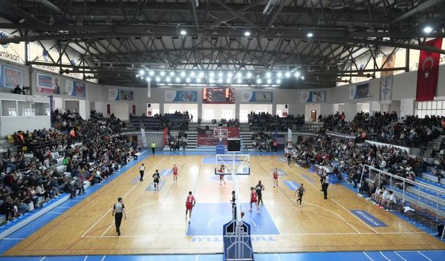 Turgutlu Belediyespor sezonu 2'nci tamamladı