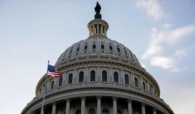 ABD Senatosu, Trump'ın İran'a saldırılarını kısıtlayan "savaş yetkileri" tasarısını reddetti