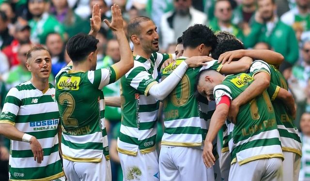 Bursaspor 5 Golle Şampiyon Oldu, 1. Lig’e Yükseldi!