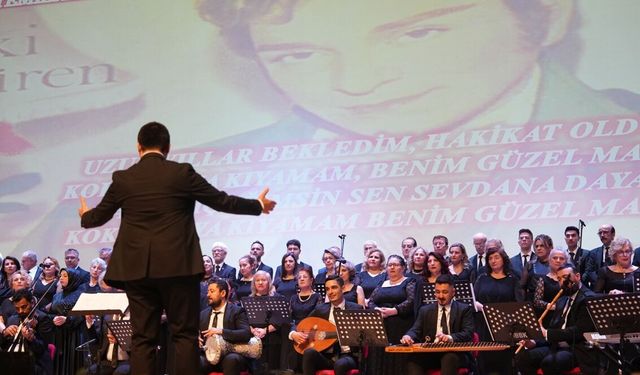 Denizli Zeki Müren’i vefatının 30. yılında andı