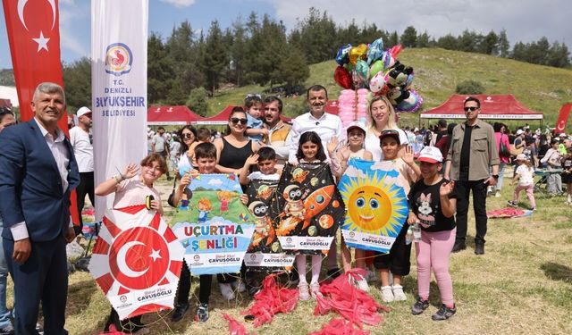 Denizli Büyükşehir’den çocuklara özel şenlik