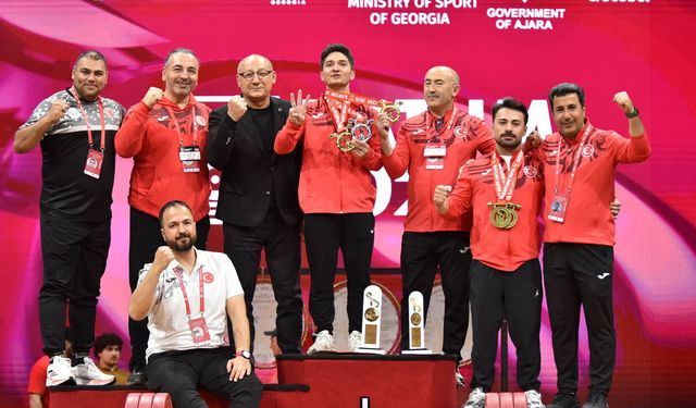 Furkan Özbek’ten Avrupa rekorlu şampiyonluk