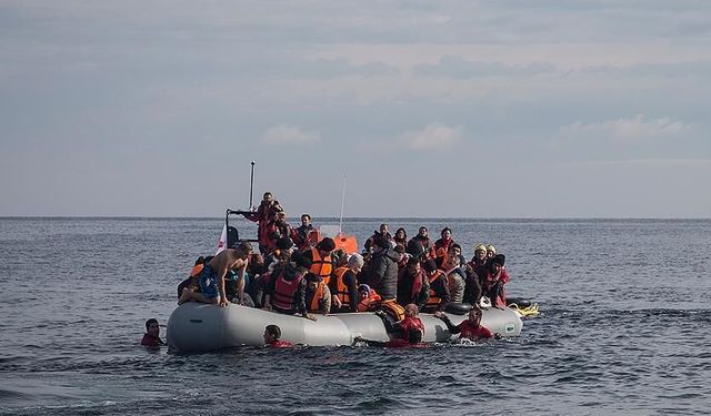 İspanya’da göçmen affı krizi: 500 bin göçmene af!