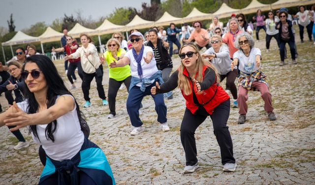 Konak'tan Dünya Sağlık Haftası'na özel yürüyüş