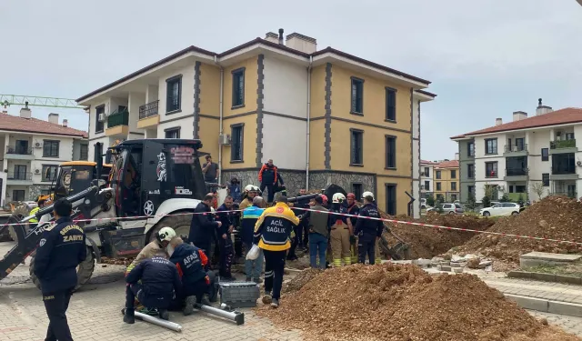 Manisa’da göçük: 1 işçi toprak altında