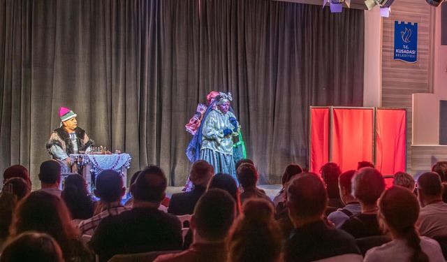 Sanatın kalbi Kuşadası'nda attı