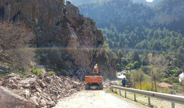 Büyükşehir ekipleri harekete geçti