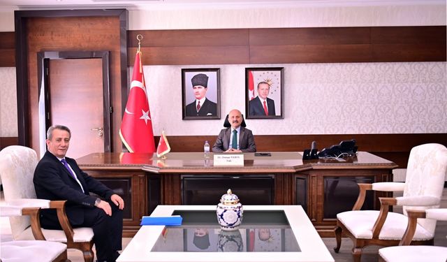 Başkan Yetişkin'den Vali Varol'a nezaket ziyareti