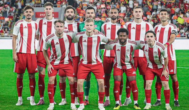 Antalyaspor’dan 3 büyüklere kadro çağrısı