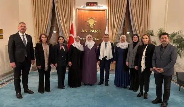 Barış Anneleri Heyeti AKP Grubunu Ziyaret Etti
