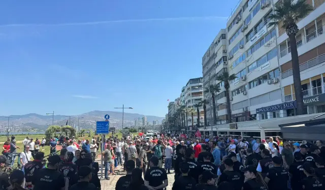 Özgür Özel İzmir'de
