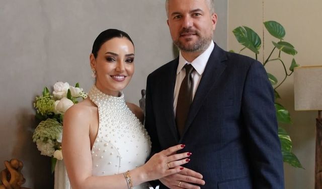 Sevcan Orhan ile Görkem Duman nişanlandı