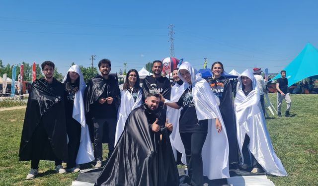 Nilüfer’de gökyüzü gençlerle renklendi