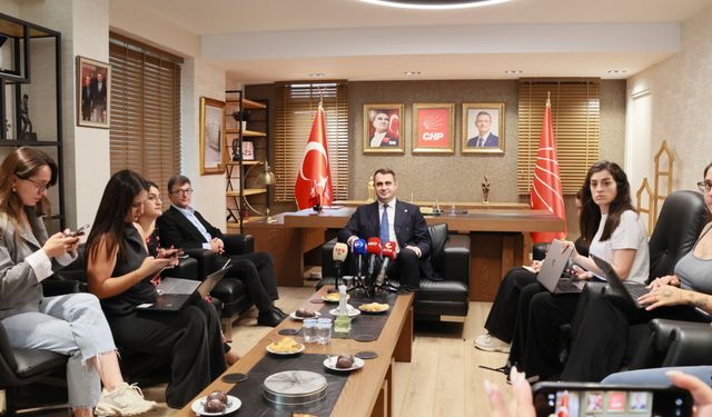 'Gümrükçü ile görüşmedim. Kırgın değilim..!'