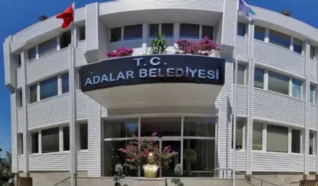 Adalar Belediyesi'nde 24 imar dosyası incelemeye alındı