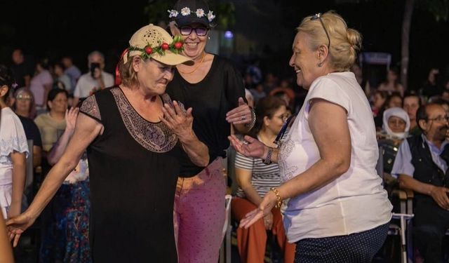 Kiraz Şenliği binlerce ziyaretçi ağırladı