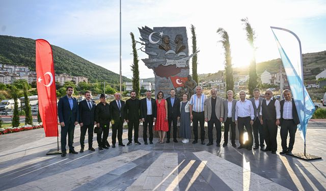 Şüheda Parkı görkemli bir törenle açıldı