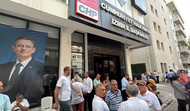 CHP İzmir'de 7 şiddetinde deprem