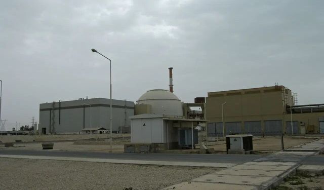 ABD, Darhovin Nükleer Santrali'ni hedef aldı