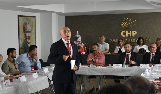 CHP İzmir'de Yönetici Eğitimi gerçekleştirildi