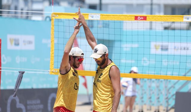Plaj voleybolu dünya turu Balıkesir etabı sona erdi
